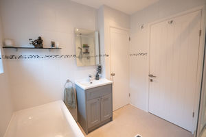 Photo 16- click for photo gallery